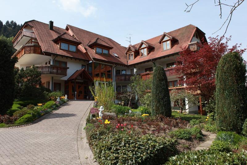 Hotel Garni Cafe Schacher Oberwolfach Exterior photo